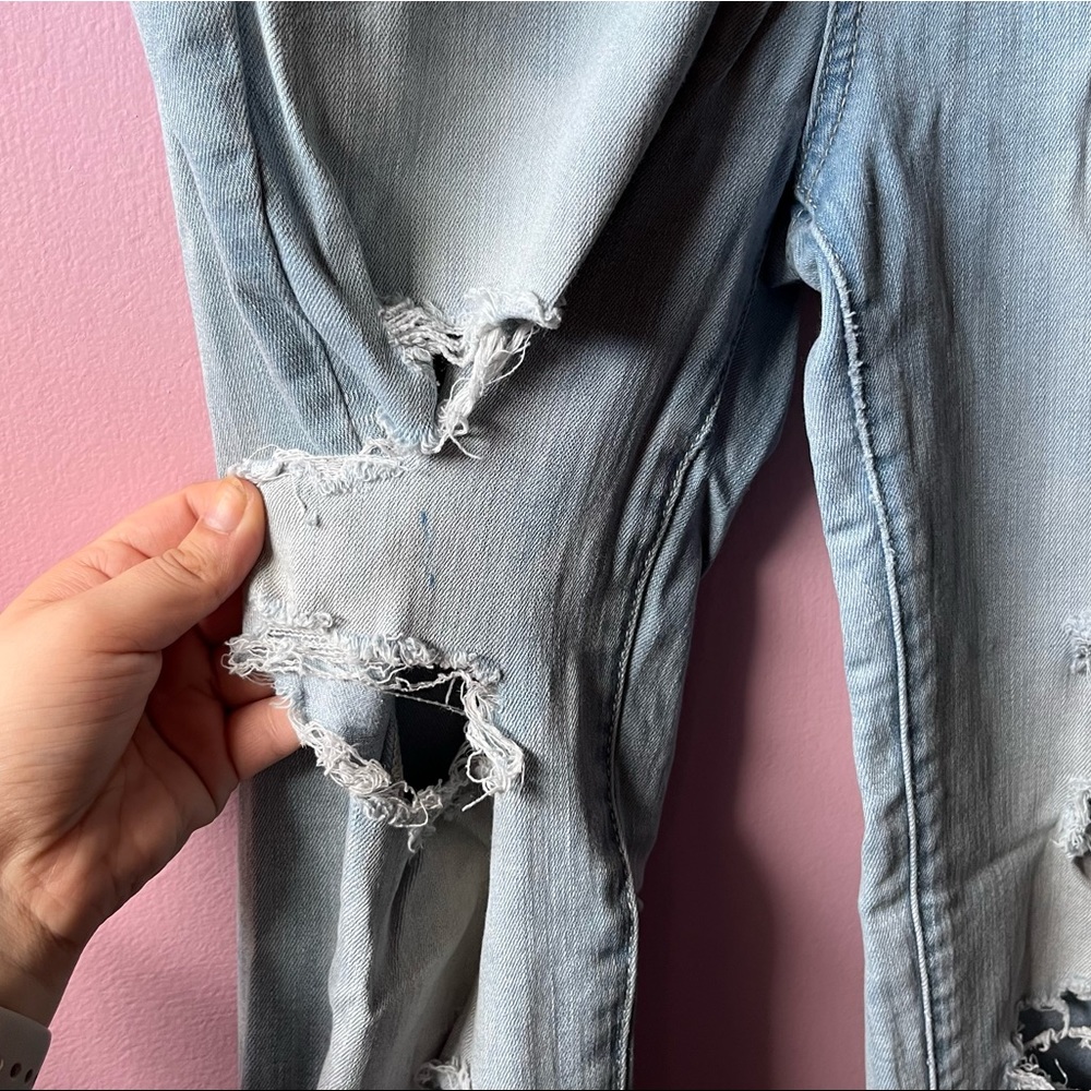 Size 8 AE Hi Rise Ripped Jeggings in Light Wash👖 - Picture 4 of 8